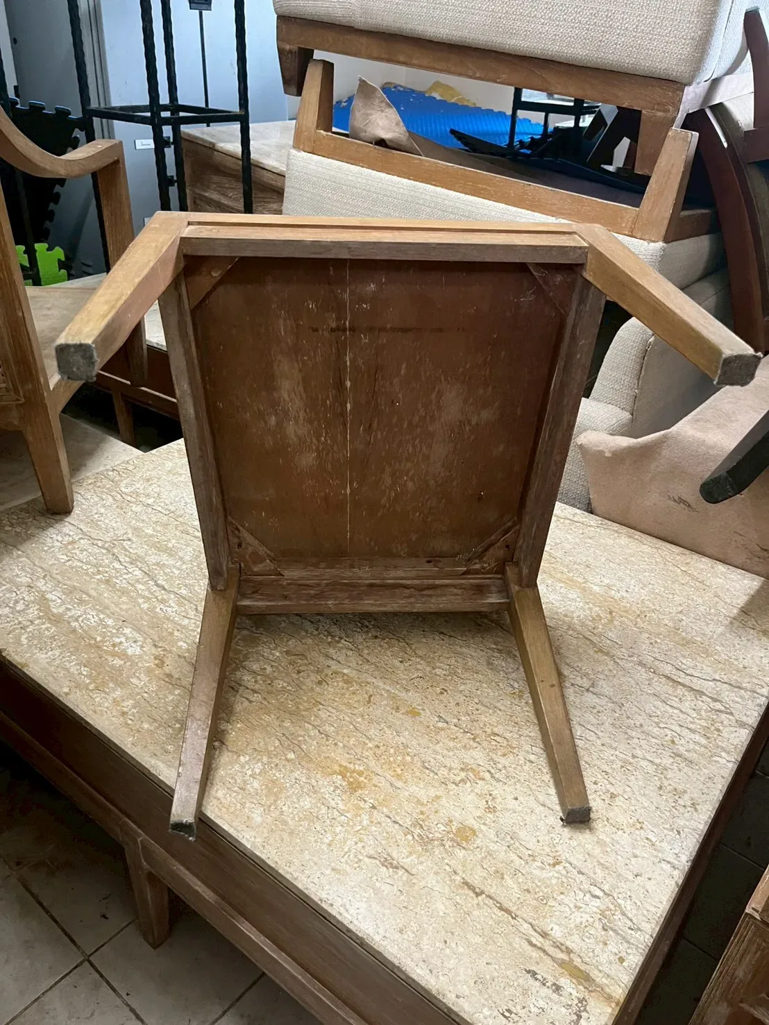 Staff  Chair with Cushion 2