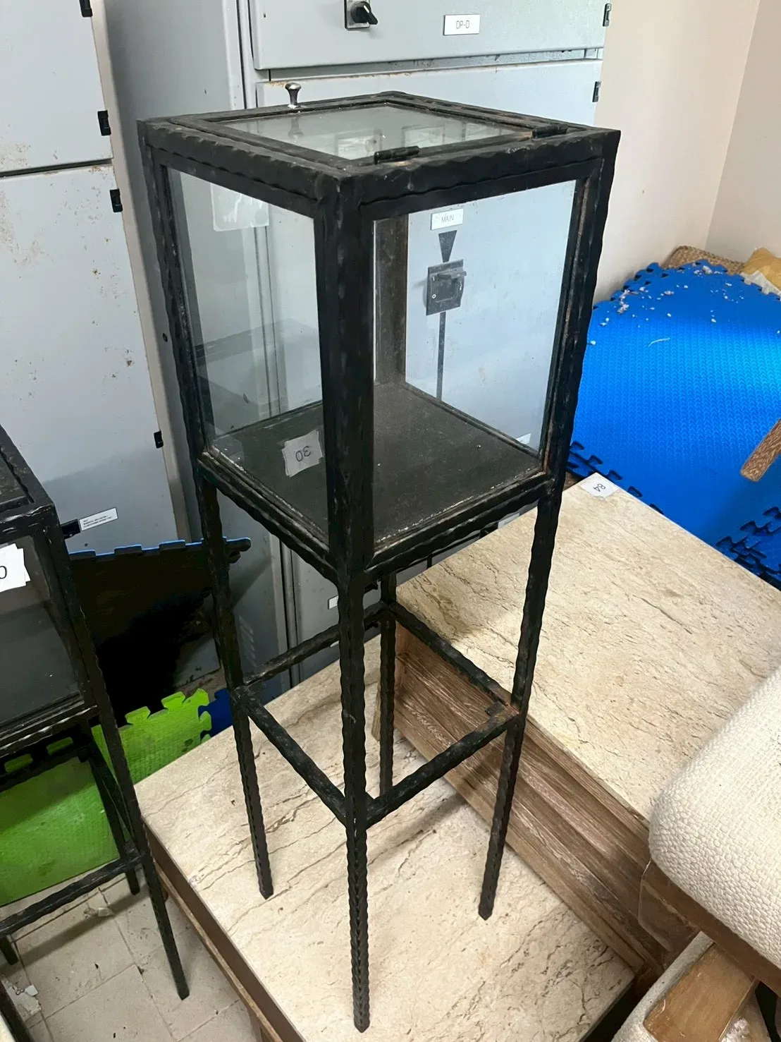 JEWELRY DISPLAY 4